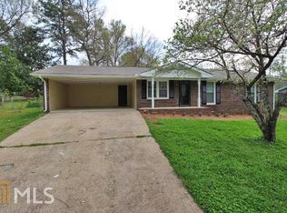 124 Carroll Cir, Carrollton, GA 30117