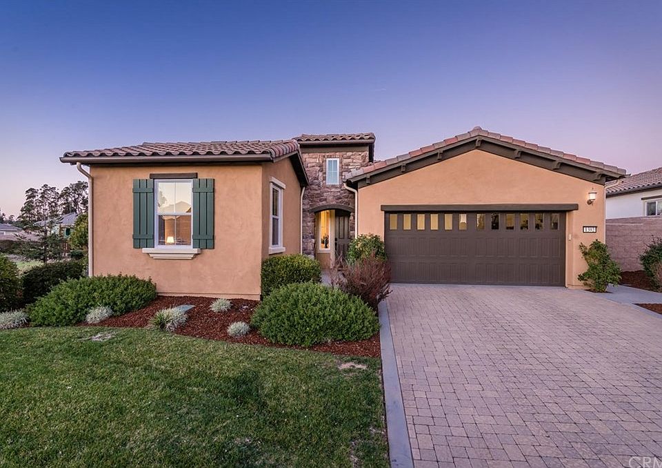 1st image of 1392 Vicki Ln