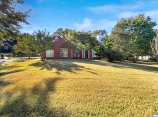 400 Wynlake Ln, Alabaster, AL 35007