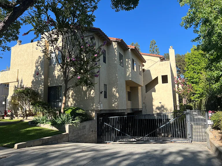 222 S Catalina Ave #9 — Photo 14