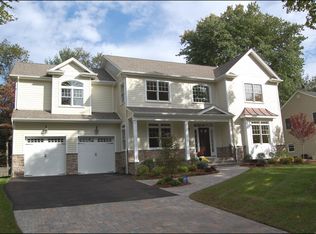 18 Prescott Rd, Ho Ho Kus, NJ 07423