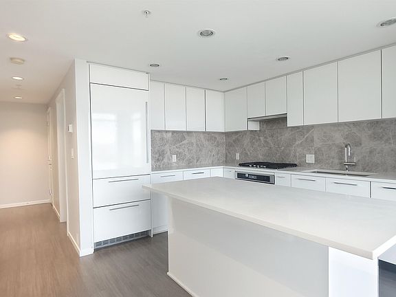 5th image of 6700 Dunblane Ave #2906