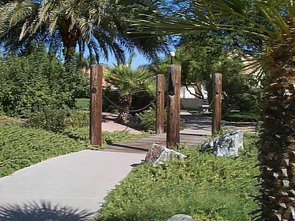 3rd image of 1014 W SHERRI Drive #!WOW!