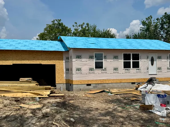 484 Smith St, Newport, TN 37821