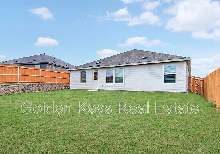 10212 Regal Bend Ln — Photo 35