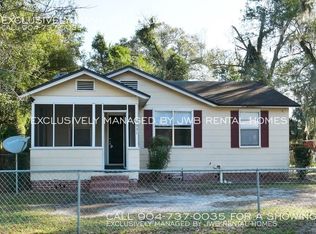 7931 Paul Jones Dr, Jacksonville, FL 32208