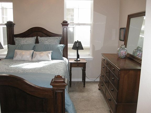 5th image of 1489 Steele St APT 206
