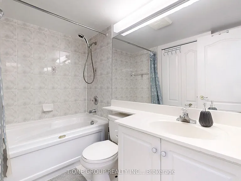5418 Yonge St #511 — Photo 16