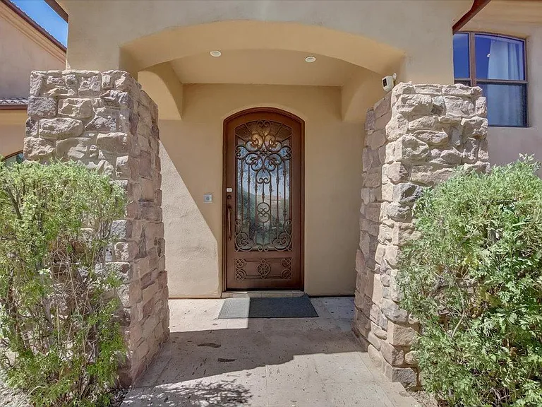 6346 E Mountain View Rd — Photo 61