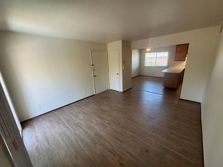 Allegheny Pines Apartments — Photo 14