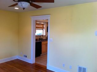 39 Ridgemoor Rd, Baltimore, MD 21221