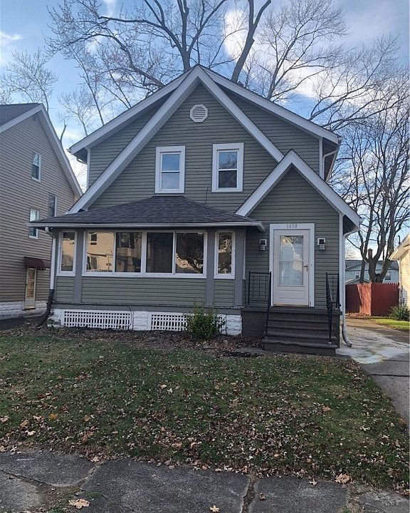 1st image of 1438 Redwood Ave