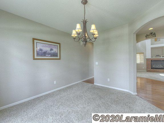 5th image of 2738 Reynolds St