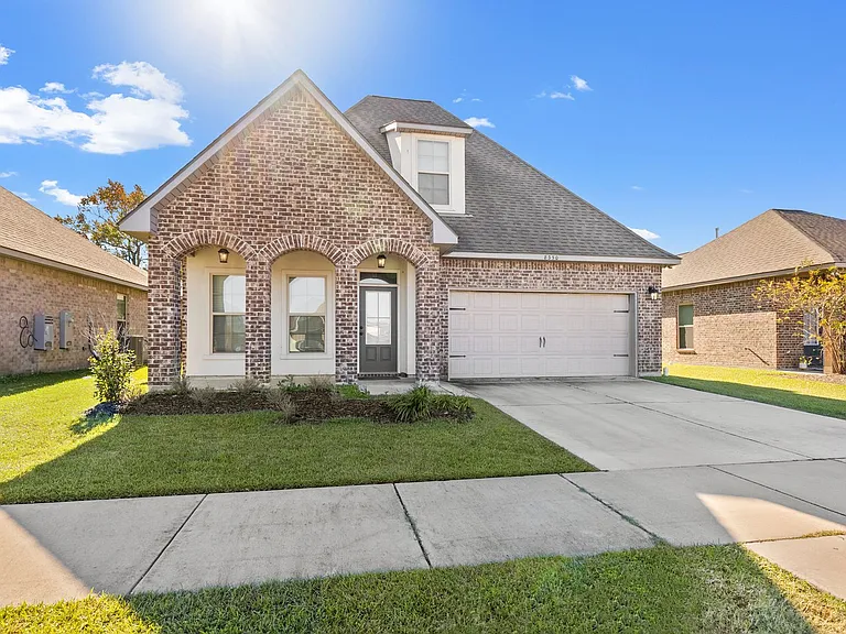 8350 Rocky Trail Ave — Photo 2