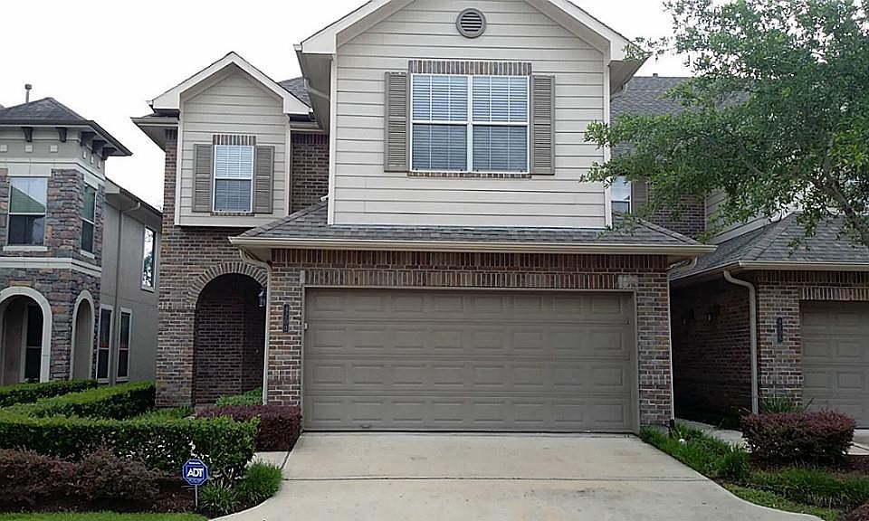 1st image of 4208 Stonebridge Dr