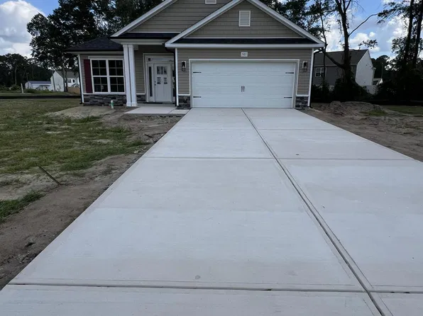 505 S Carey Street, La Grange, NC 28551