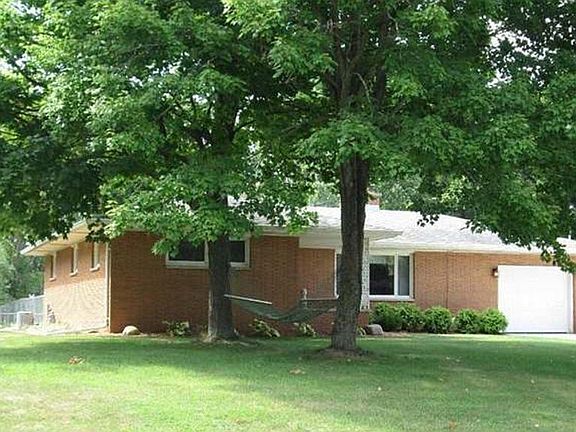 3rd image of 278 Pennbrook Trl