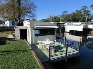 26147 Fern Ln, Astatula, FL 34705