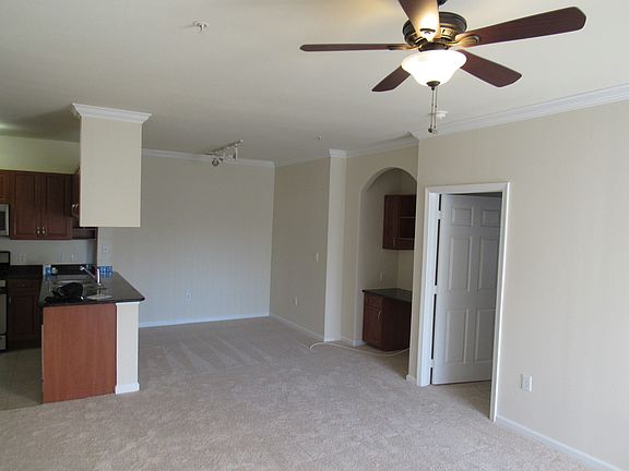 5th image of 4401 Weatherington Ln Unit 102