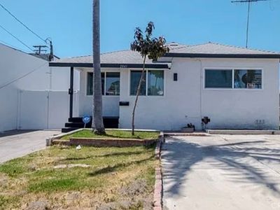 2841 E Imperial Hwy, Lynwood, CA, 90262