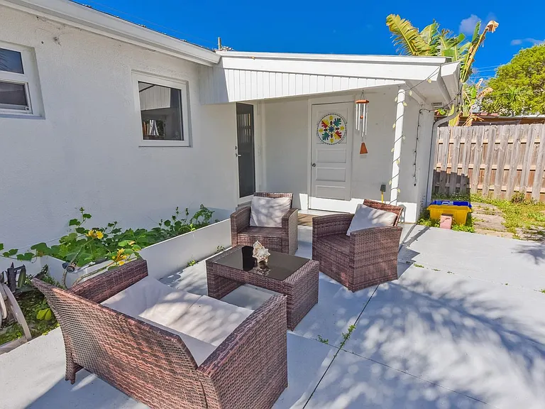 727 Bunker Rd — Photo 25