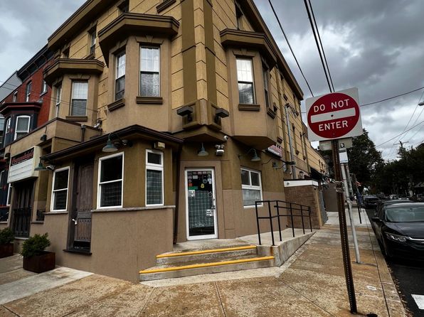 1547 S 13th St FLOOR 2