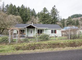88164 Chestnut St, Mapleton, OR 97453