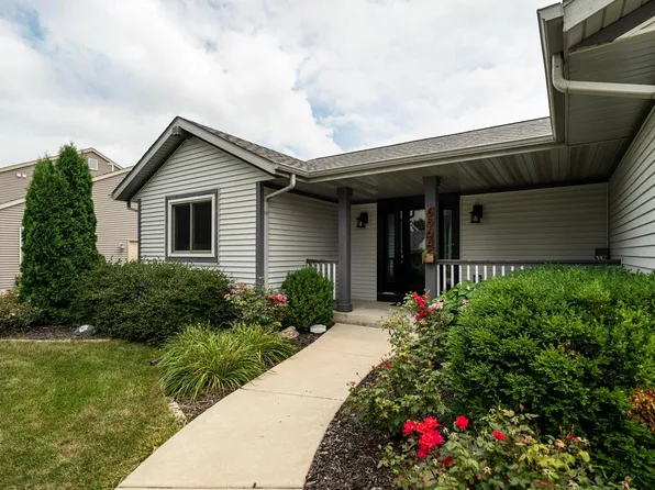6864 South 34th STREET, Franklin, WI 53132