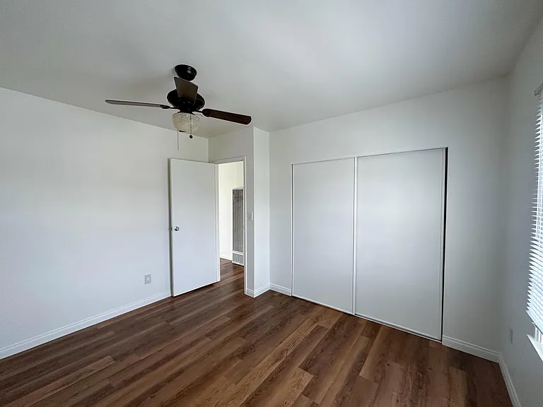 909 S Olive Ave #1/2 — Photo 10