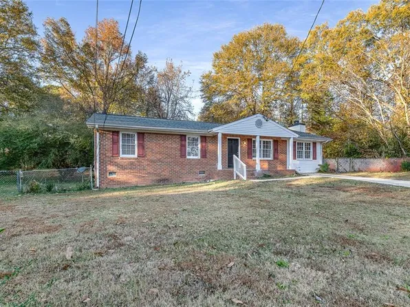 279 Allison Ct, Riverdale, GA 30274