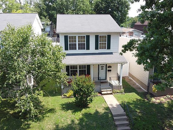2nd image of 3749 Blow St