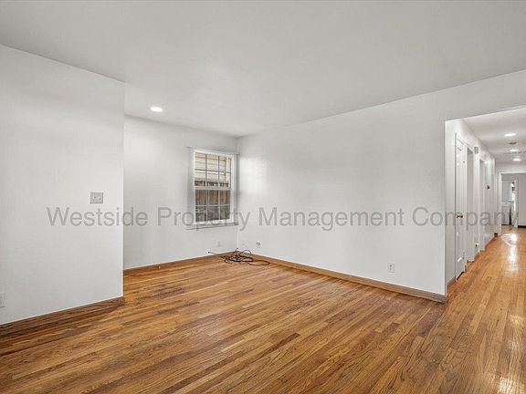3rd image of 383 N 16th St