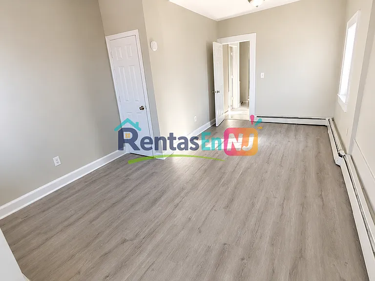 123 Parker St #2D — Photo 6