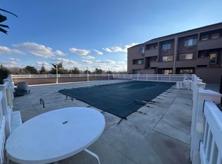 330 42nd St S APT A04, Brigantine, NJ 08203