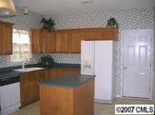 3207 Passour Ridge Ln, Charlotte, NC 28269