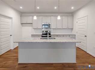 5313 Twisting Vine Ln #103, Glen Allen, VA 23059