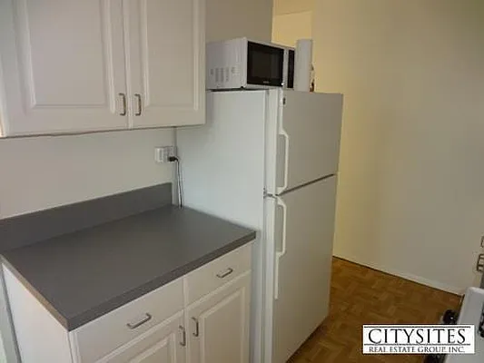 Rented by Keller Williams NYC | media 17