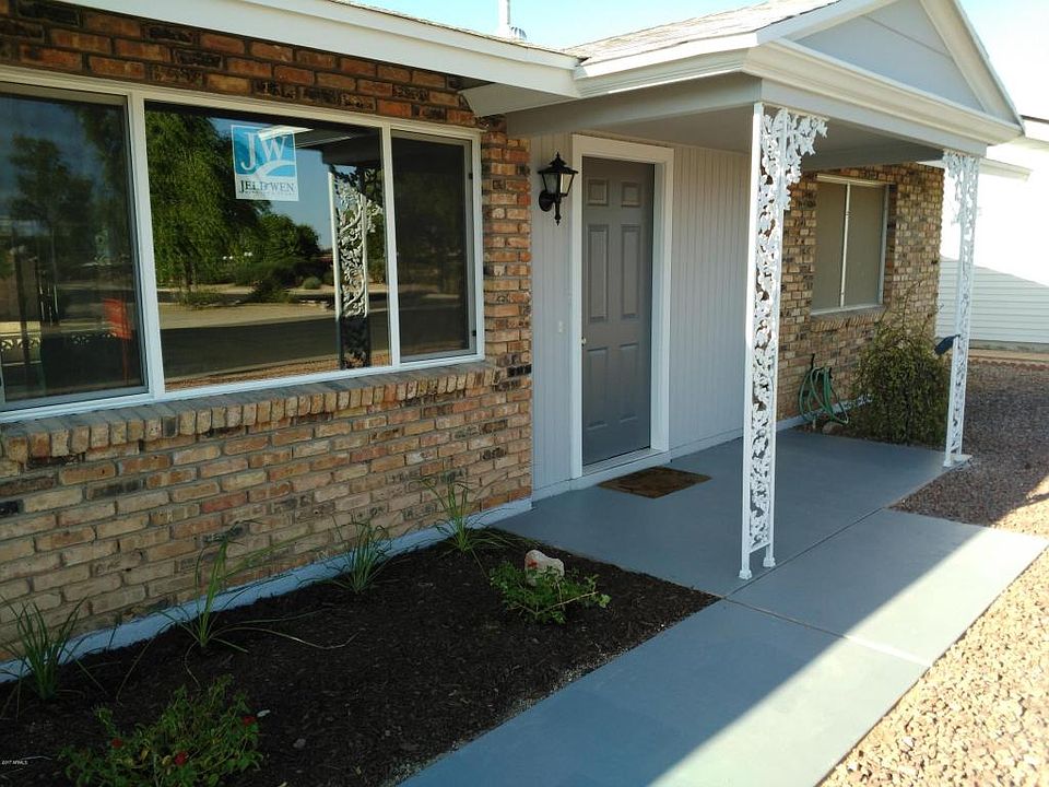 1st image of 10044 W Clair Dr