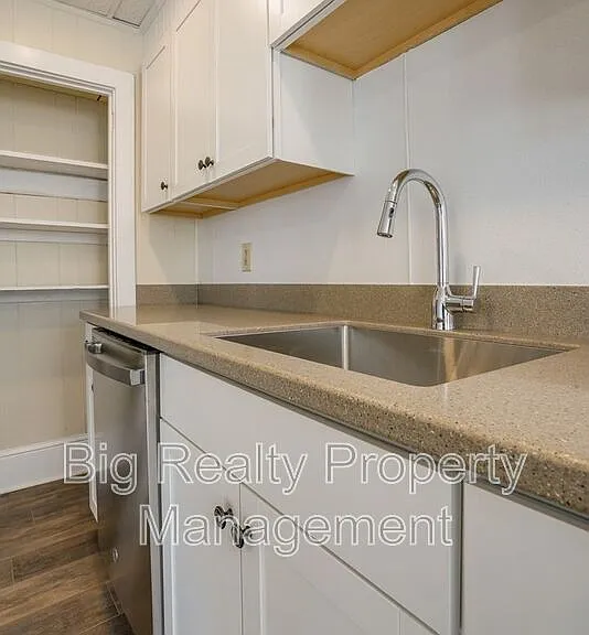 324 New St #3 — Photo 15