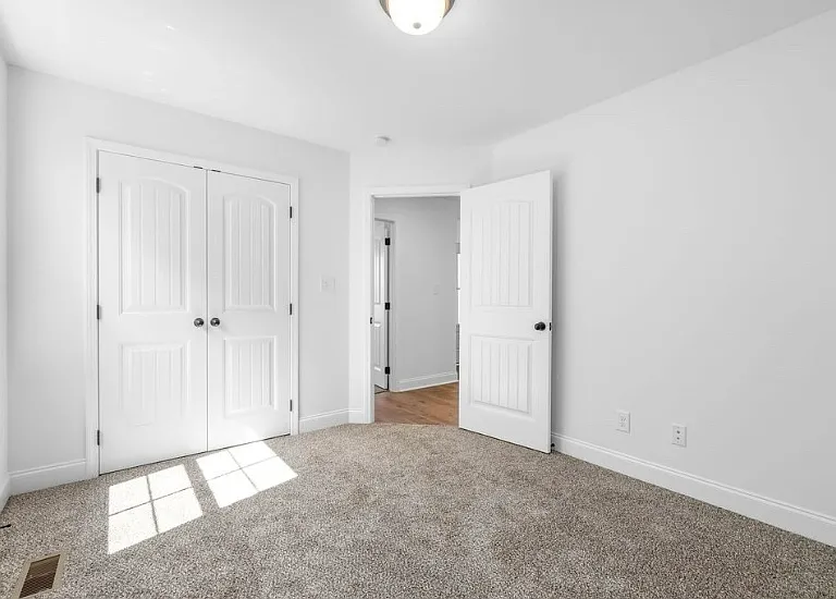 1208 Elizabeth Ln — Photo 19
