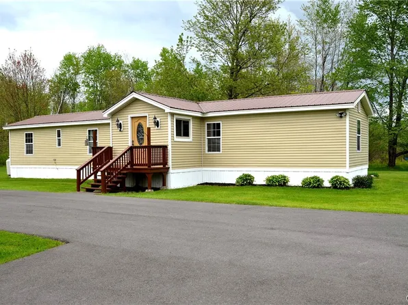 9532 Point Rock Rd, Taberg, NY 13471