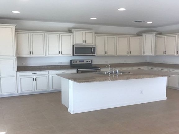 2nd image of 16913 W Woodlands Ave