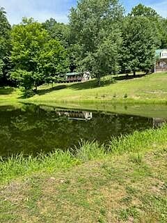 3rd image of 417 Clearview Rd