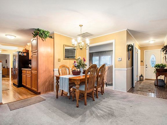 5th image of 3412 Troy Ct