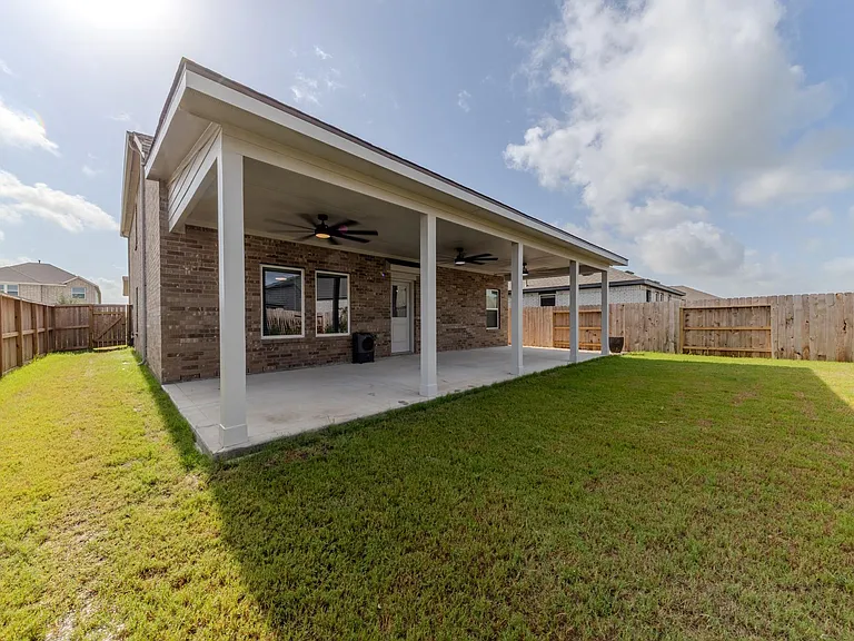 2074 Solstice Landing Dr — Photo 35