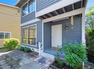 1037 NE 113th St, Seattle, WA 98125