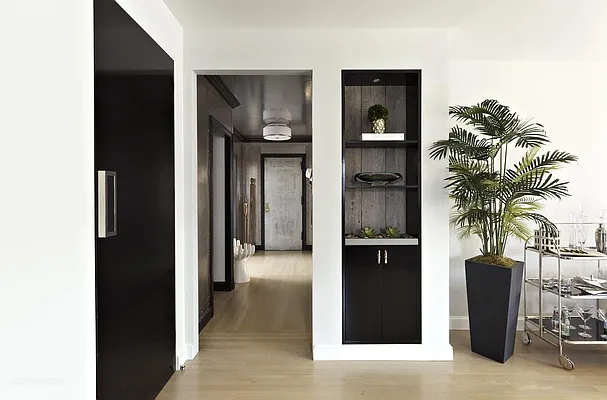 Sold by Corcoran | media 21