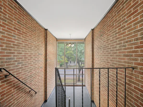 Maple Grove Apartments