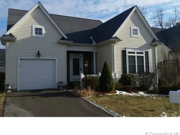 150 Turnberry Ln, Windsor, CT 06095