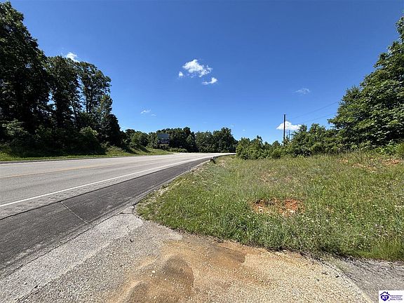 2nd image of 370 Olin Rd